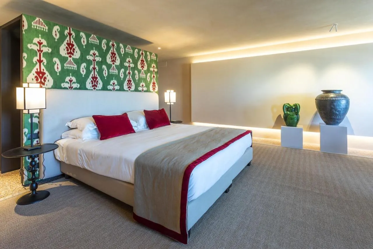 Hotel Palazzo Durazzo Suites Γένοβα 5*,  Ιταλία